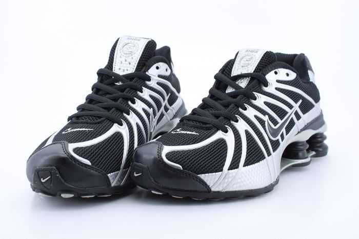 nike shox discount foot locker